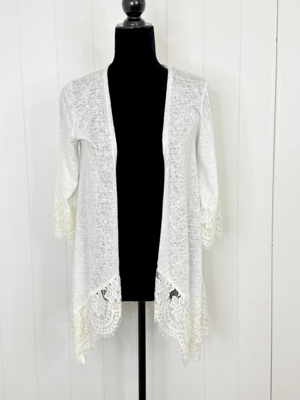 Ivory Crochet Lace Cardigan Maurices MD Short Sleeve Boho Cottagecore Burnout